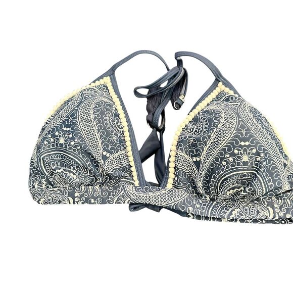 Venus Women's Triangle Bikini Top Blue Paisley Print Size 32G Halter - Picture 1 of 5